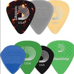 D'Addario Assorted Guitar Picks, 7-pack, Medium
