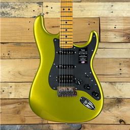 Fender American Ultra II Stratocaster HSS, Maple Fingerboard, Solar Flare