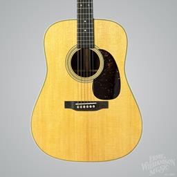 Martin Guitar,D28 w/MH