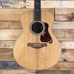 Taylor Gold Label 814e Super Auditorium Acoustic-Electric Guitar