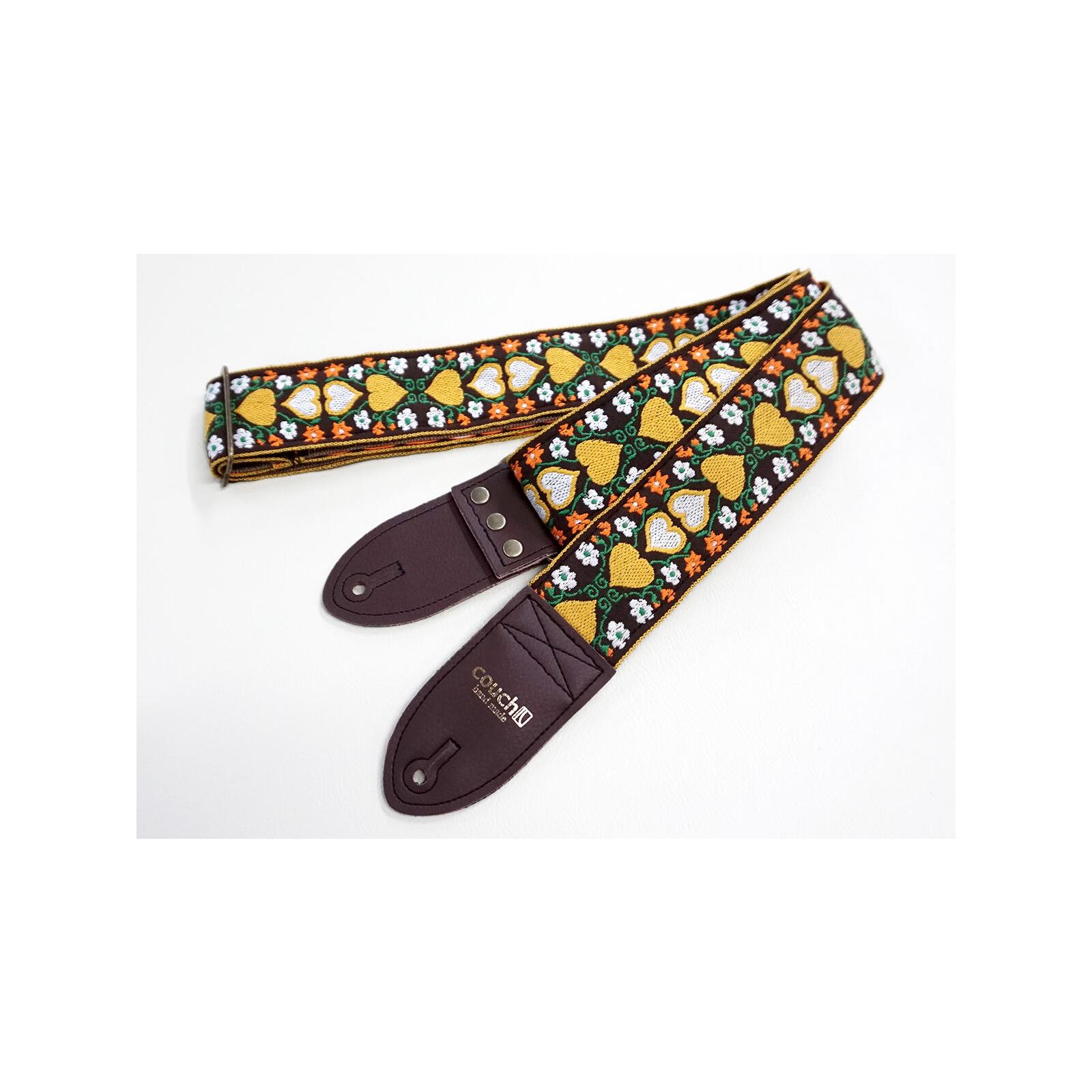 Couch Wonderland Hearts 70s Vintage Hippie Weave