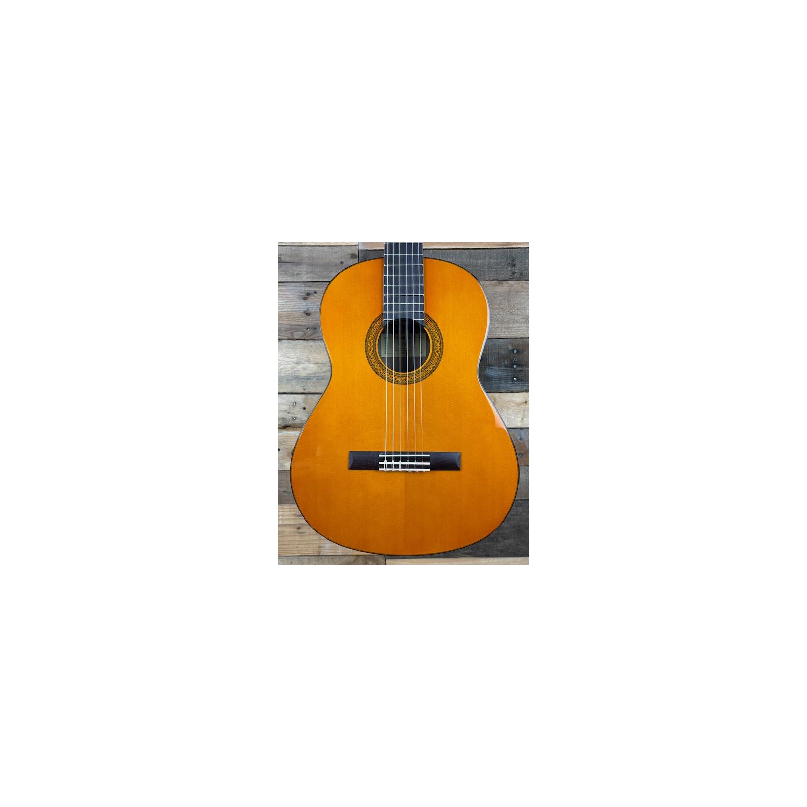 Yamaha CG102 Nylon String, Spruce Top, Nato Back and Sides, Natural