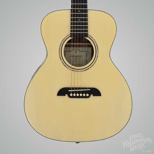 Alvarez RS26 School Series Steel String, Short Scale Student Guitar w/Gigbag. Natural