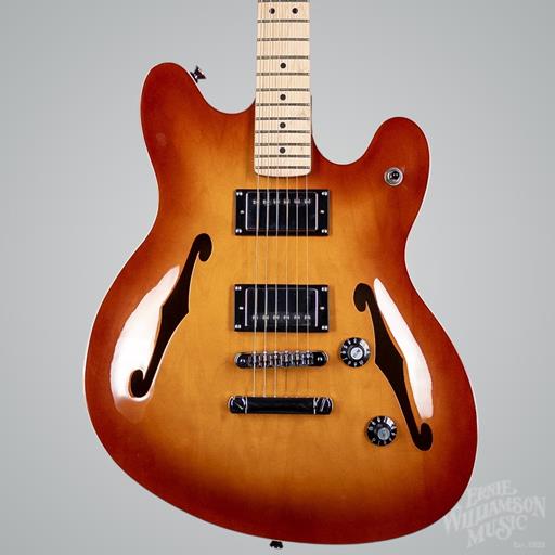 Squier Affinity Series Starcaster Deluxe, Maple Fingerboard, Sienna Sunburst