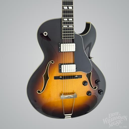 Eastman AR372CE-SB Hollowbody Archtop with Ebony Fretboard - Sunburst